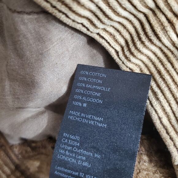 BDG | Carpenter Cut Off Raw Hem Corduroy Shorts - Picture 11 of 11